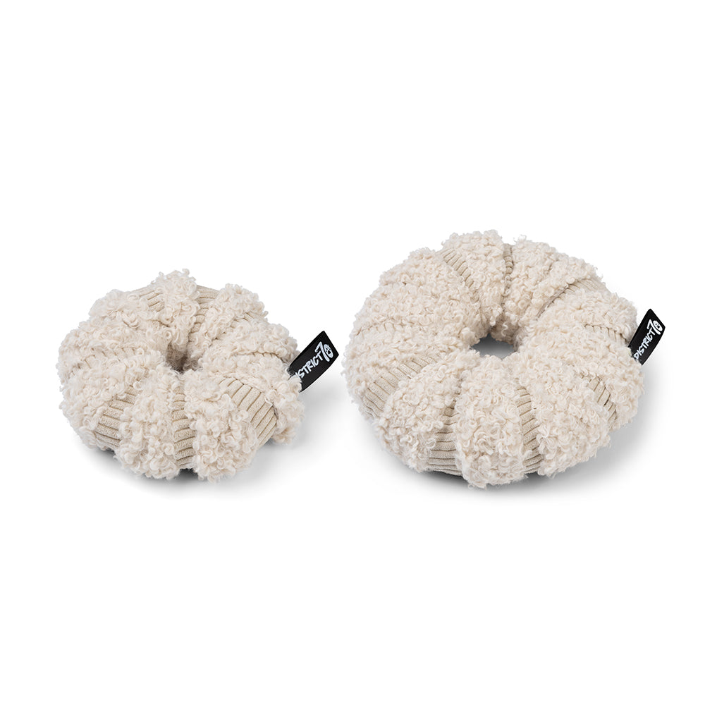 District 70 Snuffelring Daisy Merengue