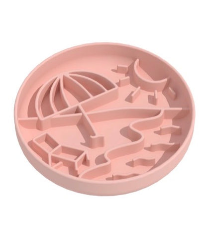 Strand slowfeeder