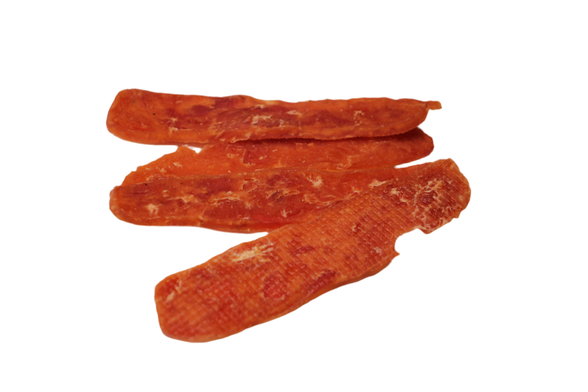 Filet Strips voor honden van 100% puur vlees, langzaam gedroogd en makkelijk in kleinere stukjes te breken voor training en beloning.