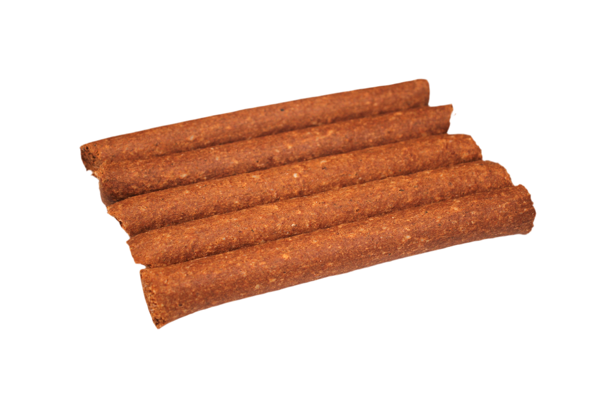 Frikandellen met konijn voor honden, een smakelijke hondensnack geschikt als beloning of tussendoortje.