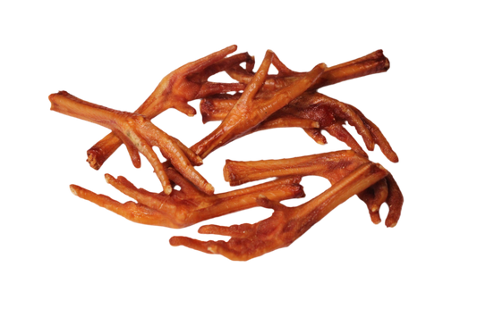 Gedroogde kippenpootjes voor honden, een natuurlijke krokante kauwsnack met kraakbeen en van nature aanwezige glucosamine.
